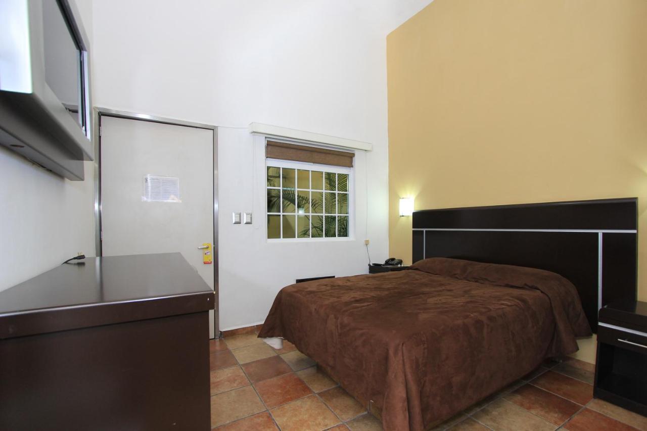 Hotel 5 inn Silao Exterior foto
